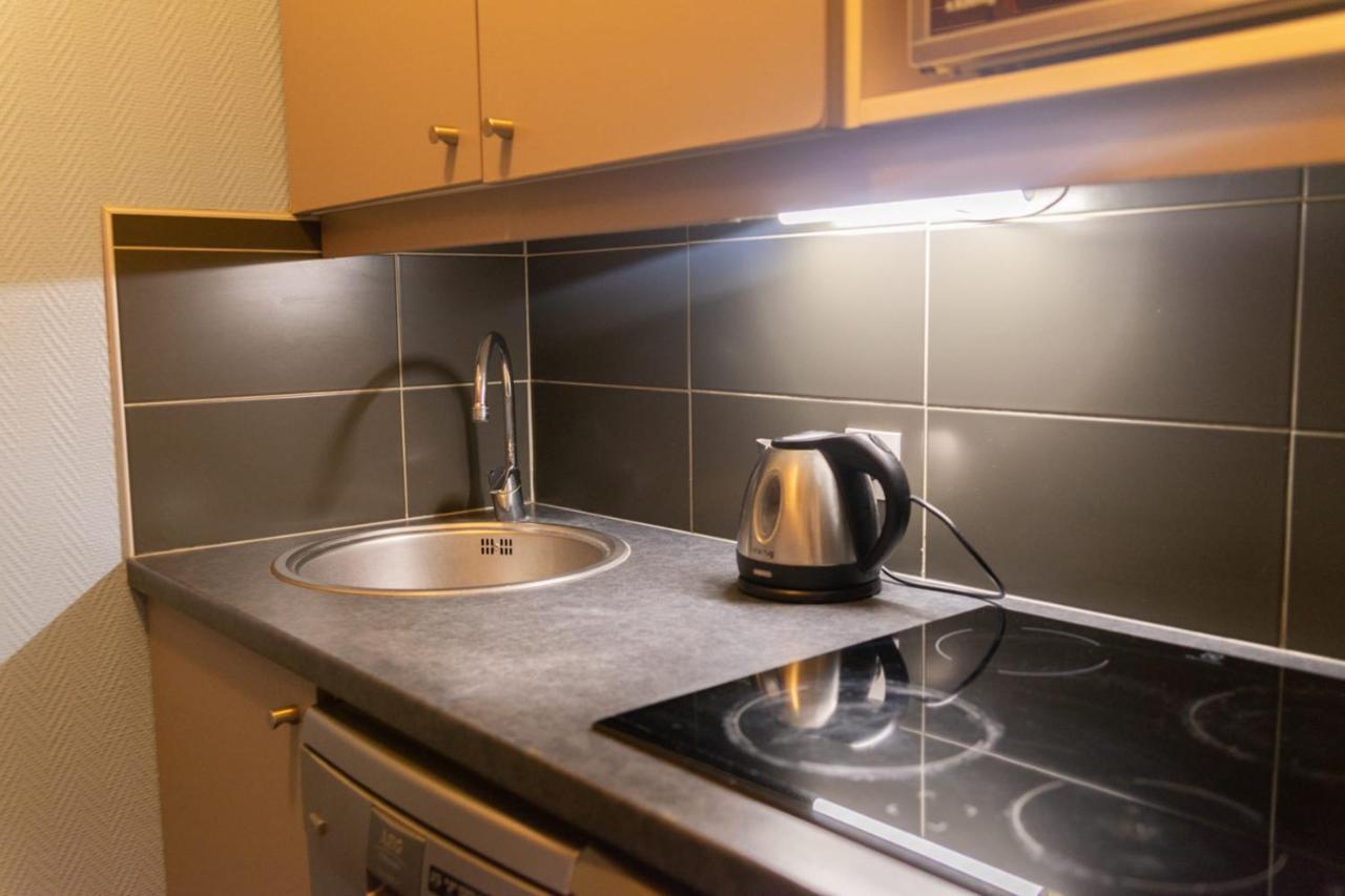 إسّي لي مولينو Confortable Apartment Near Porte De Versailles المظهر الخارجي الصورة